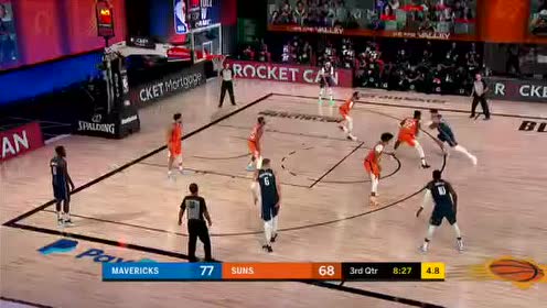 【NBA集锦】聪明的东契奇巨大隐形贡献 第三节开局连造太阳两大核心第5次犯规