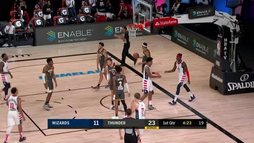 【NBA集錦】攔都攔不住 邦加長途奔襲縱貫全場無視對方拉扯快攻打進還有加罰