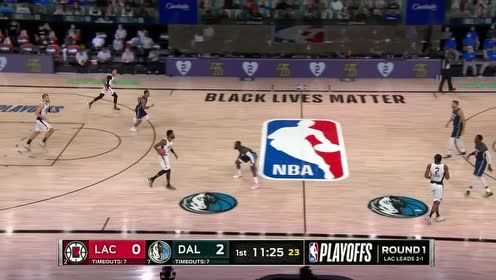 【NBA集锦】用眼神晃过防守 伯克节奏变化轻松上篮得手