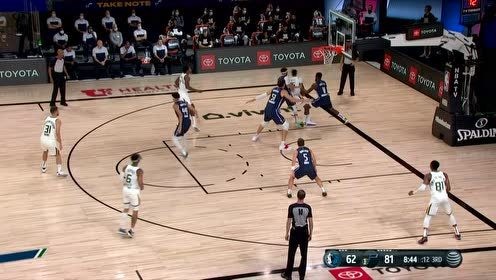 【NBA集錦】?jī)?nèi)線打的風(fēng)生水起 博班獨(dú)戰(zhàn)三英后再現(xiàn)無解站扣