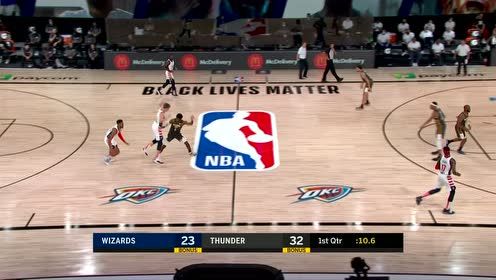 【NBA集錦】兩人關(guān)門形同虛設(shè) 納德見縫插針強沖籃下打板上籃拿下兩分