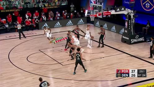 【NBA集锦】出其不意强顶防守 普拉姆利接球上篮行云流水