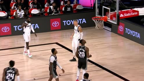 【NBA集錦】手長就是好用 波神籃板后反手上籃