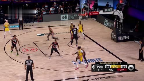 【NBA集錦】霍華德大秀巨獸重扣 防守嚇得直往后躲