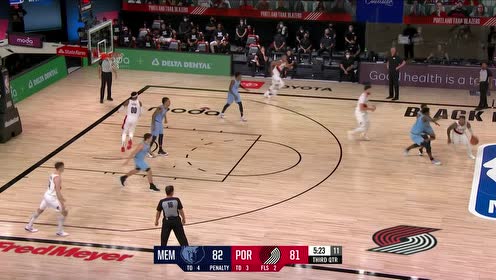 【NBA集锦】恐怖的个人实力  莫兰特连得7分献惊艳空接暴扣