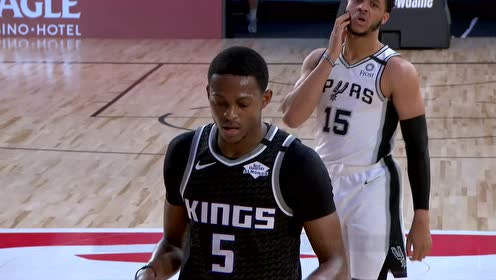 【NBA集錦】小小的身體大大的能量 ?？怂怪睔⒔麉^(qū)突破上籃打成2+1