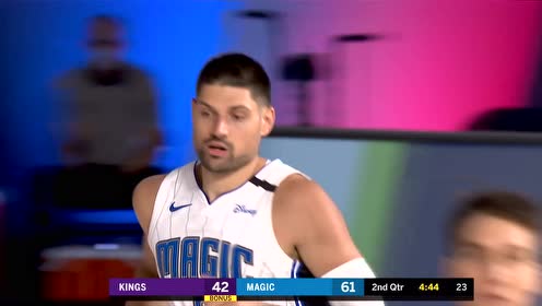 【NBA集錦】一力降十會 武切維奇腳步難敵賈爾斯戰(zhàn)斧劈扣