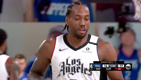 【NBA集錦】萊昂納德戲耍東契奇一步過 大鵬展翅單臂劈扣