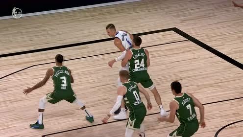 【NBA集锦】这球可以拿来吹一波 波神内线一打五