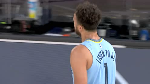 【NBA集锦】克拉克滑翔挂扣无愧弹簧腿飞人 米尔斯回敬 压哨三分
