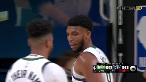 【NBA集錦】?jī)蓚€(gè)人補(bǔ)防也不管用 布拉德利雙手掛扣