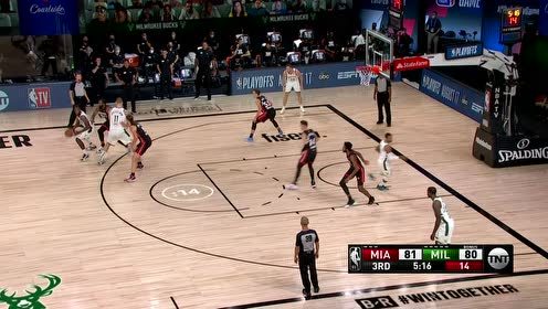 【NBA集锦】三节战罢终于追上 大洛佩兹空接灌篮雄鹿反超比分