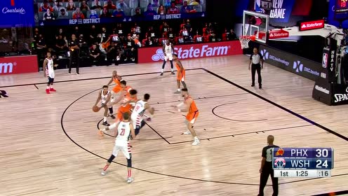 【NBA集錦】防守猶如清晨馬路 瓦格納溜達(dá)入禁區(qū)雙手滑翔暴扣