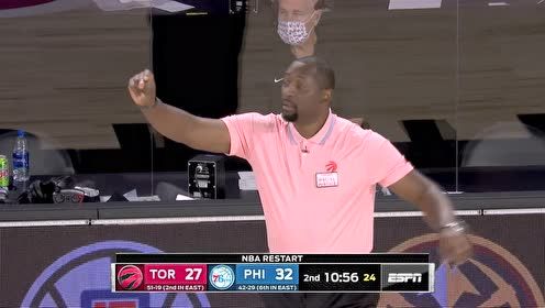 【NBA集錦】公司CEO休息一天 猛龍教練納斯輪休自己躲角落看球