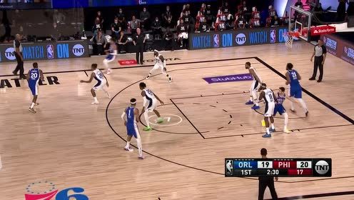 【NBA集锦】该进的跑不了 恩比德摘板暴扣一气呵成