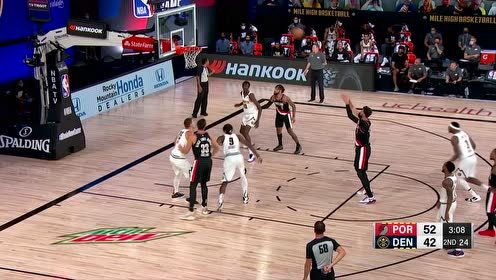 【NBA集锦】凶残至极暴戾无仁 努尔基奇飞身隔扣波尔波尔