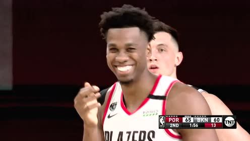 【NBA集錦】攻防表現(xiàn)都很亮眼 白邊一記遮天大帽擊碎庫魯斯幻想