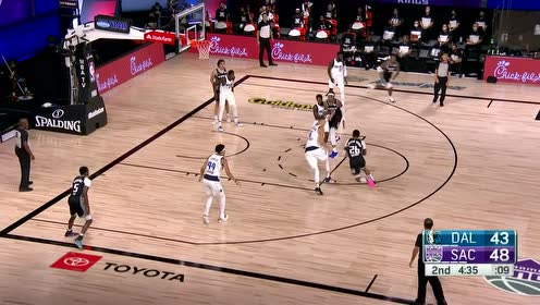 【NBA集錦】其實心里虛的很 貝茲莫爾挑戰(zhàn)波神打板命中