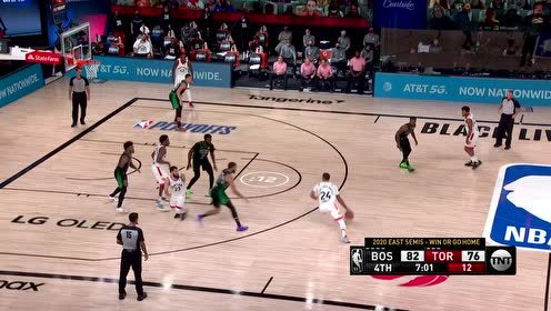 【NBA集锦】西亚卡姆在篮下秀出华尔兹 转身过掉塔图姆自抛自补拿下两分