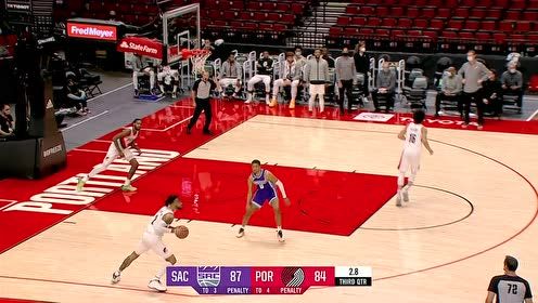 【NBA集錦】成人之美？ 斯托茨挑戰(zhàn)不成功哈利伯敦關(guān)鍵搶斷再續(xù)優(yōu)勢
