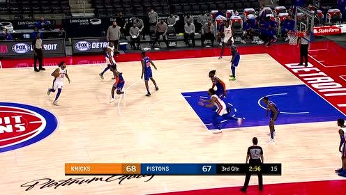 【NBA集锦】干得漂亮!奥卡福硬怼防守墩布亚借机空切上篮
