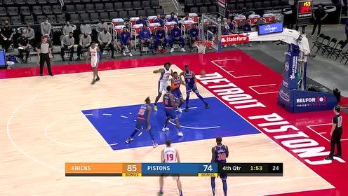 【NBA集锦】这人今天没完了 米哈伊柳克干拔三分一杆进洞根本不讲理