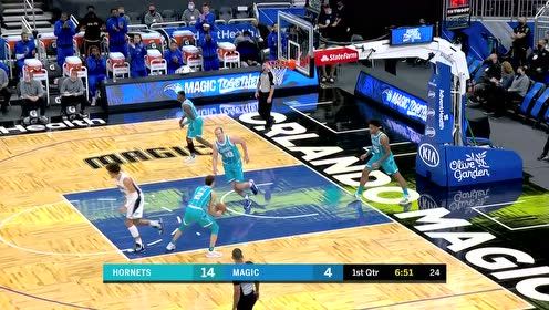 【NBA集锦】平地起惊雷 戈登单臂劈扣势大力沉