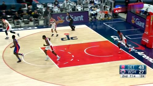【NBA集錦】羅斯一個眼神騙過所有人 聲東擊西喂餅敦布亞
