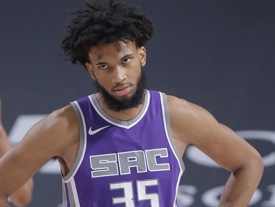 国王队的巴格利被获准参加篮球活动