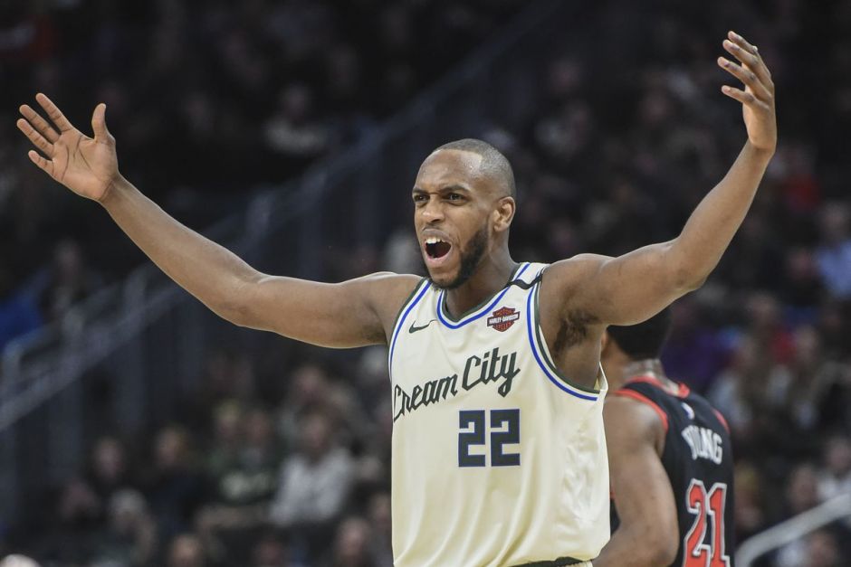 Bucks Sting Hornets In Paris - Brew Hoop