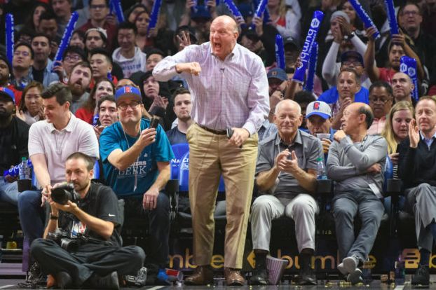 快船老板身家千亿把珍妮巴斯当妹妹nba狂野大佬娶极品贤妻