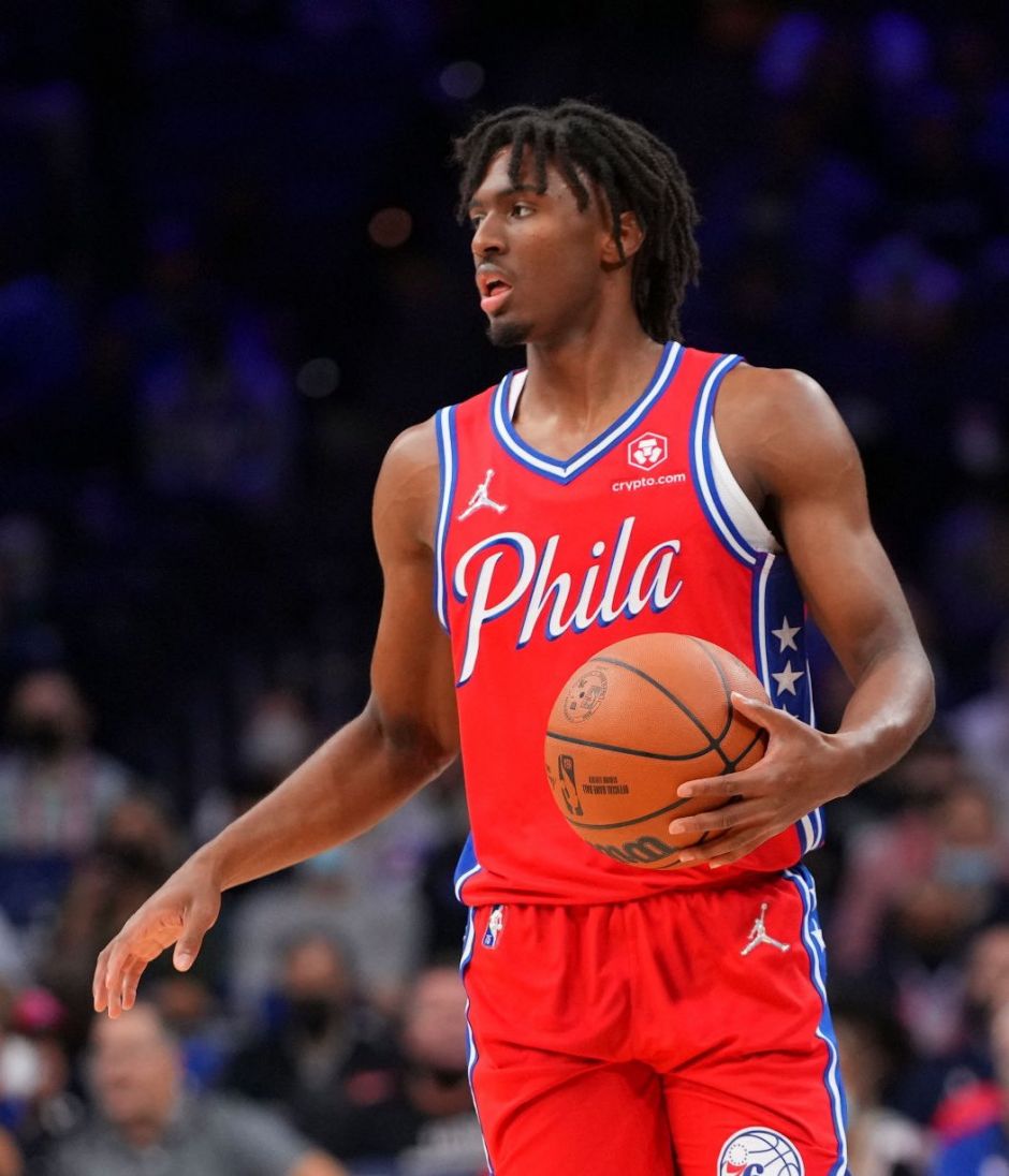 过去三场76人后卫马克西场均293分