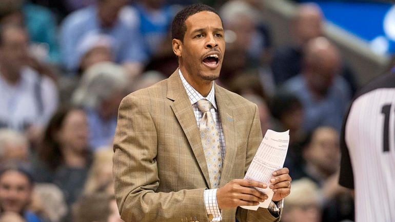 火箭队主教练斯蒂芬塞拉斯不关心他的工作受到威胁的报道我相信我所做