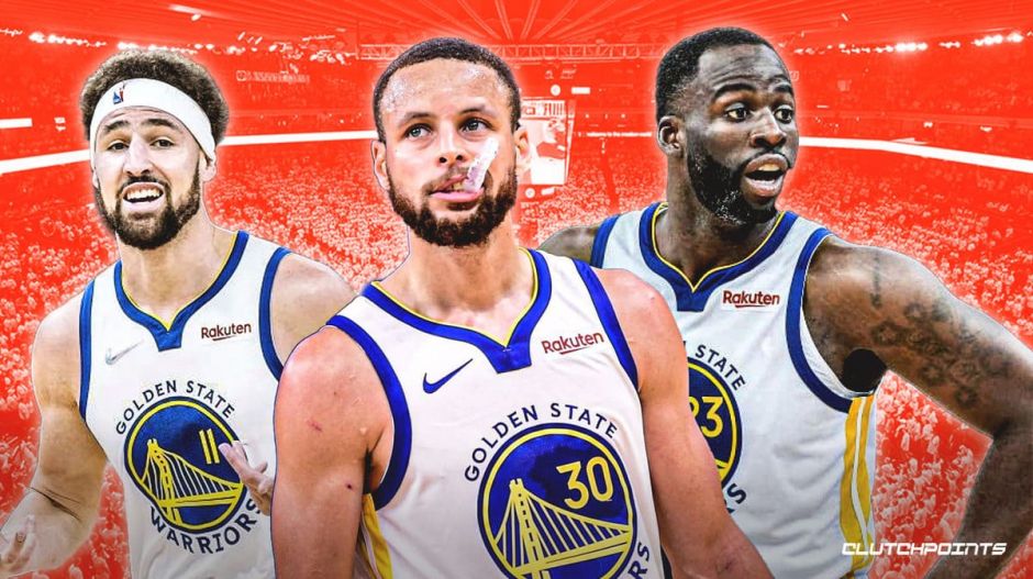 勇士队球星德雷蒙德格林在克劳伊汤普森的回归中短暂出场后小腿受伤他