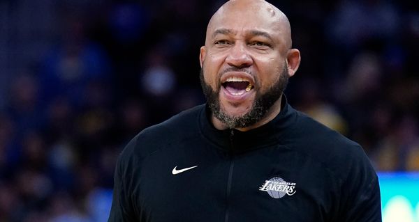 达文·汉姆(darvinham)在替补拉塞尔·威斯布鲁克(russellwestbrook)