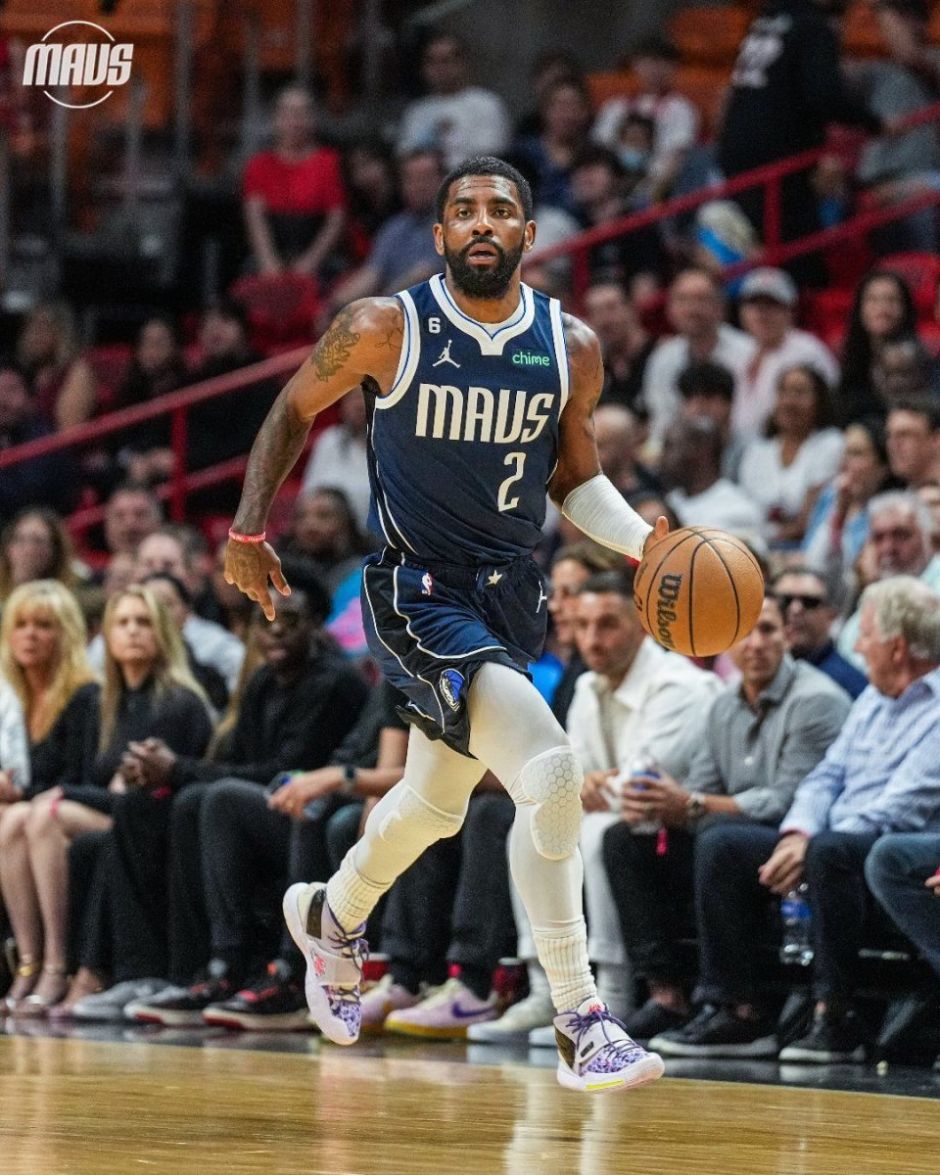 东欧组合14战10败独行侠5换2后23战15败欧文怎配5年27亿