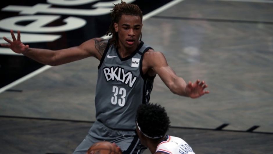 克拉克斯顿成协防之王新合同8千万起跳篮网专培养草根