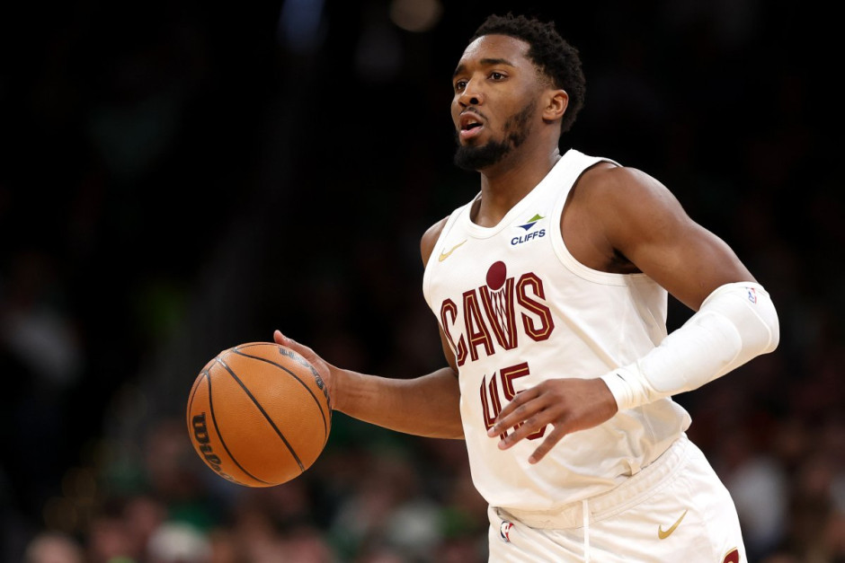 NBA季后赛骑士vs热火今日战报 米切尔关键时刻定胜局 骑士再下一城2-0领先
