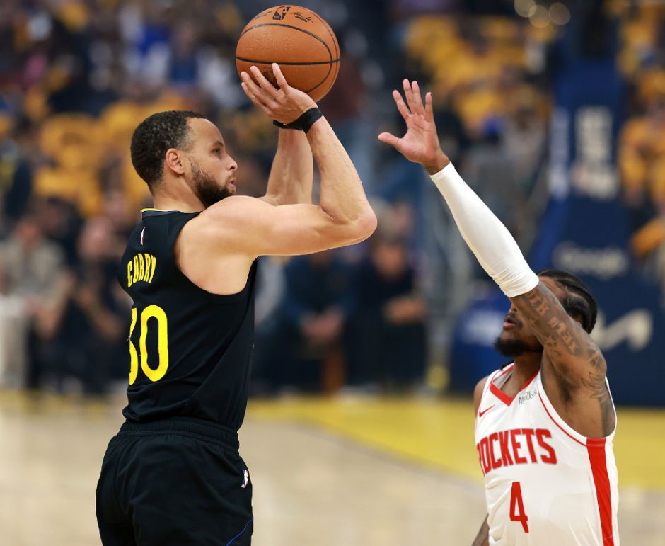 火勇队史第二次抢七！NBA战报：休城双核50+22 勇士3-1到3-3士气低落