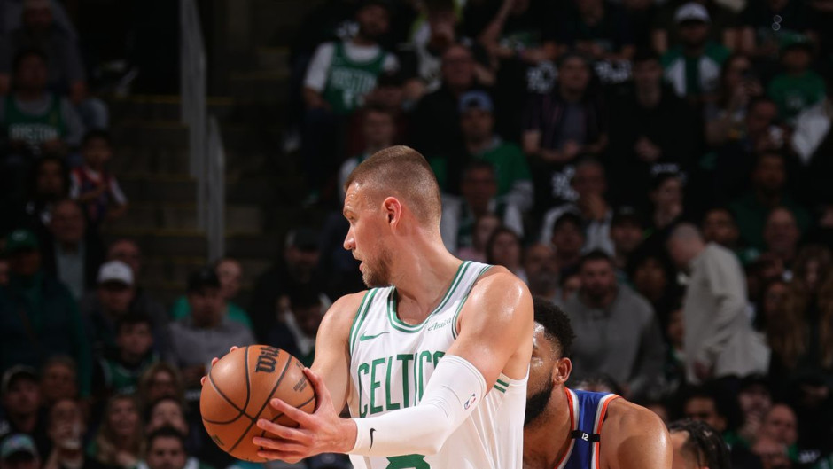 NBA季后赛凯尔特人vs尼克斯 绿军生伤病报告出炉！波尔津吉斯出战成疑！
