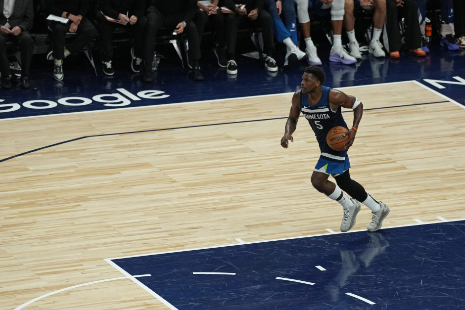 NBA季后赛全球评分榜单公布!爱德华兹高居榜首，詹姆斯跻身榜单前20位