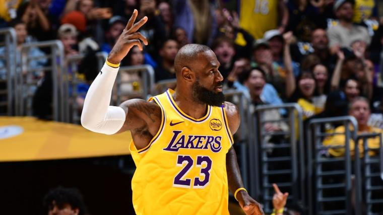 ESPN记者爆料：扎根洛杉矶是詹姆斯的第一选择，我认为他离开湖人的可能性微乎其微