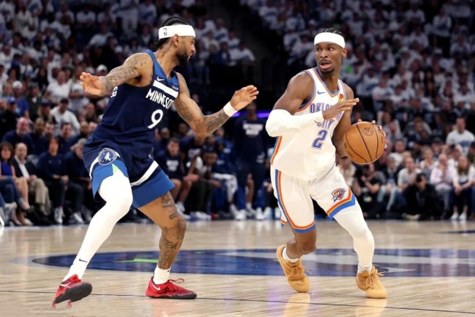 雷霆拿到赛点！NBA西决战报：三巨头合砍95分 “鸭梨”40+准三双新王当立