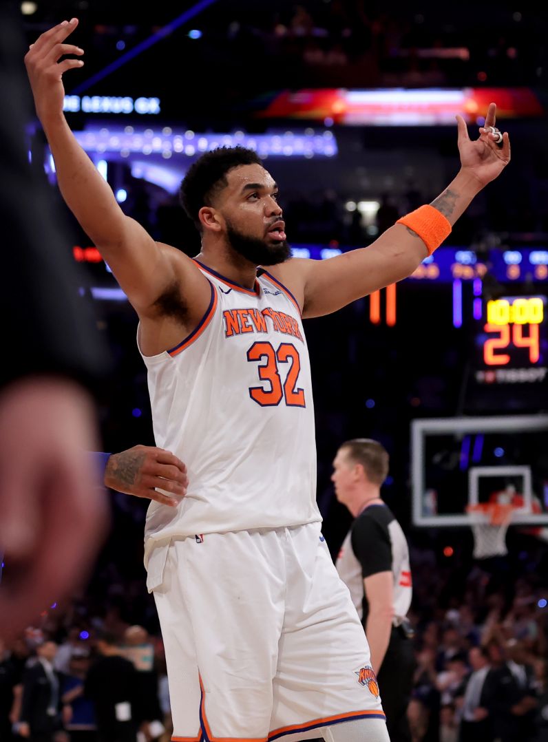 NBA东决战报：尼克斯大胜步行者总分扳成2-3 布伦森32+5唐斯带伤24+13