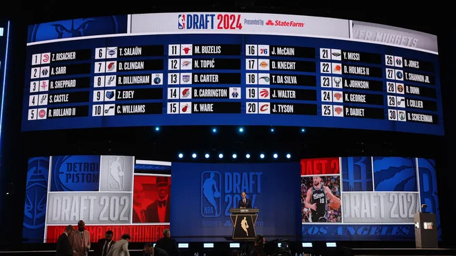 2025年NBA选秀大会中国球员——杨瀚森个人简介
