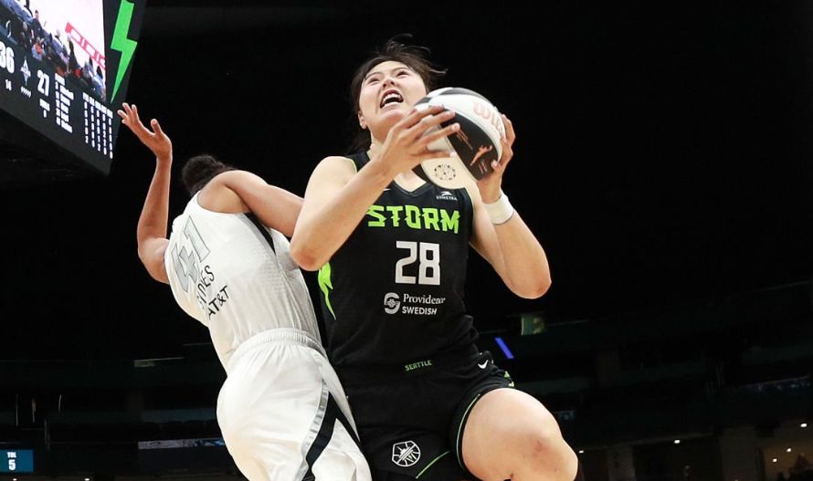 想换队很难！李月汝申请交易的背后：WNBA不再是传统内线的天下