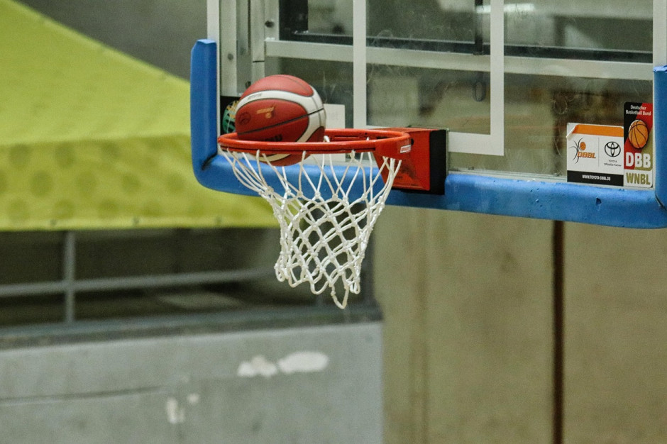 中国球员林葳已完成在NBA球队独行侠的试训，在投篮测试项目里他的成绩排名第二