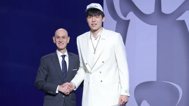 最好的生日礼物 来自开拓者送来的首轮16顺位 恭喜杨瀚森进入NBA