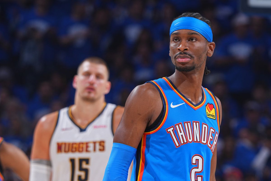 NBA联盟新星雷霆队的冠军后卫 亚历山大的生涯数据