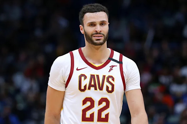 NBA最新签约！经纪公司官宣自由球员小拉里南斯与骑士完成签约